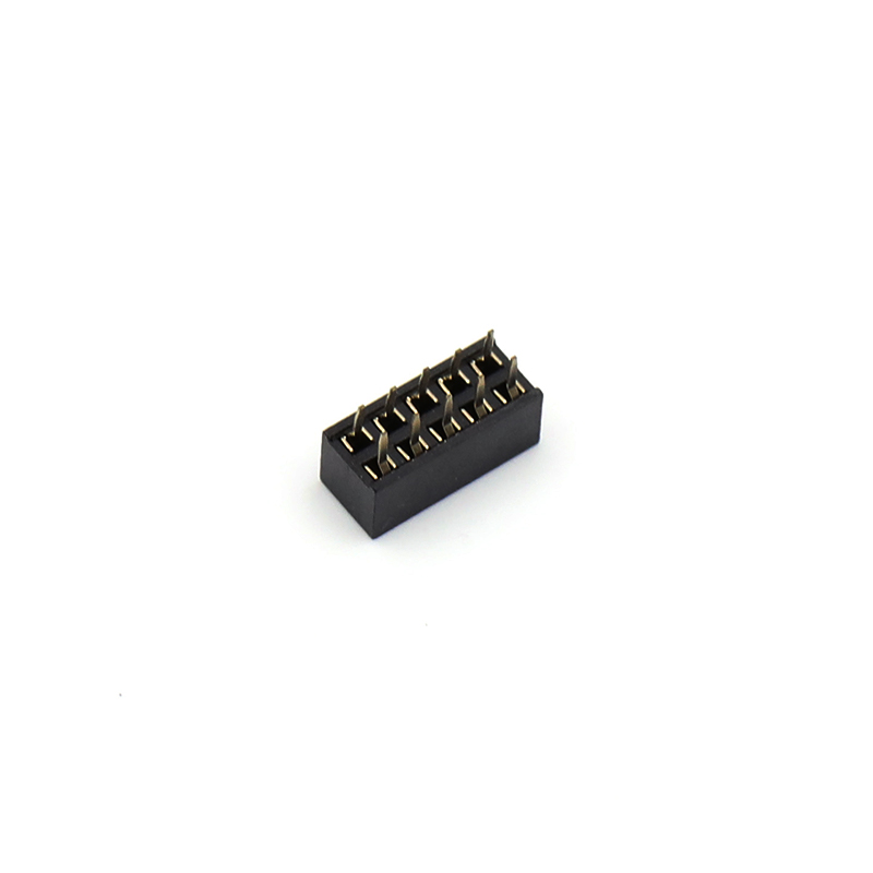 Conector hembra de 2,0 mm y 8 pines.